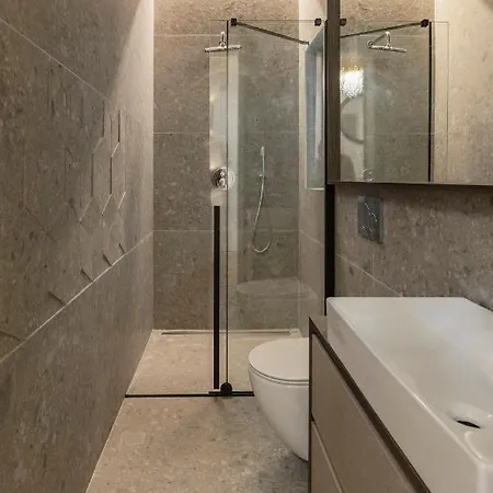 Geneve - Old Town Apartment