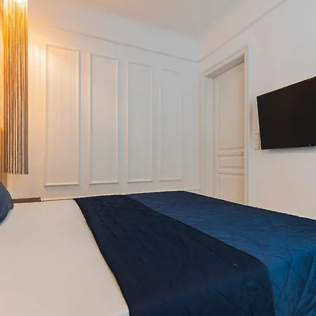 Geneve - Old Town Apartman *