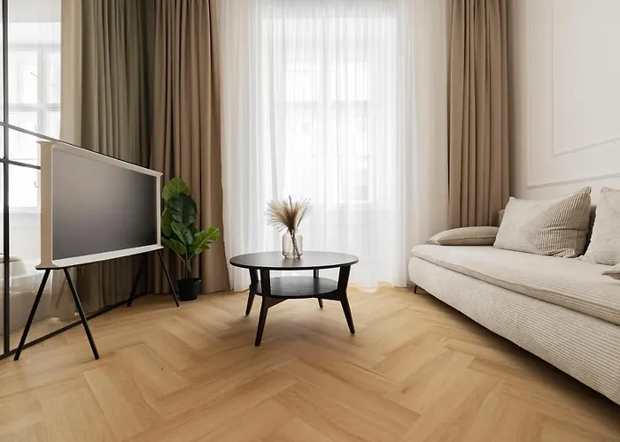 Geneve - Old Town ブラチスラヴァ